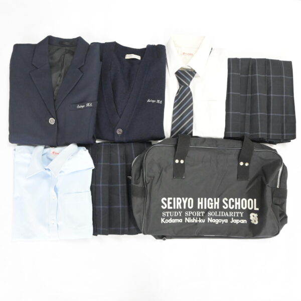 名古屋市立西陵高等学校の制服
